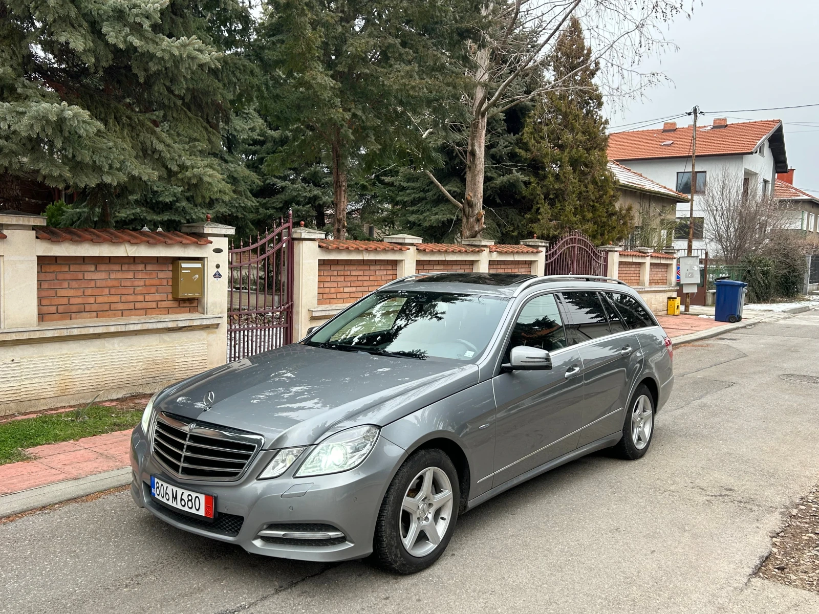 Mercedes-Benz E 220 2, 2NAVI KOJA AVTOMAT, снимка 1