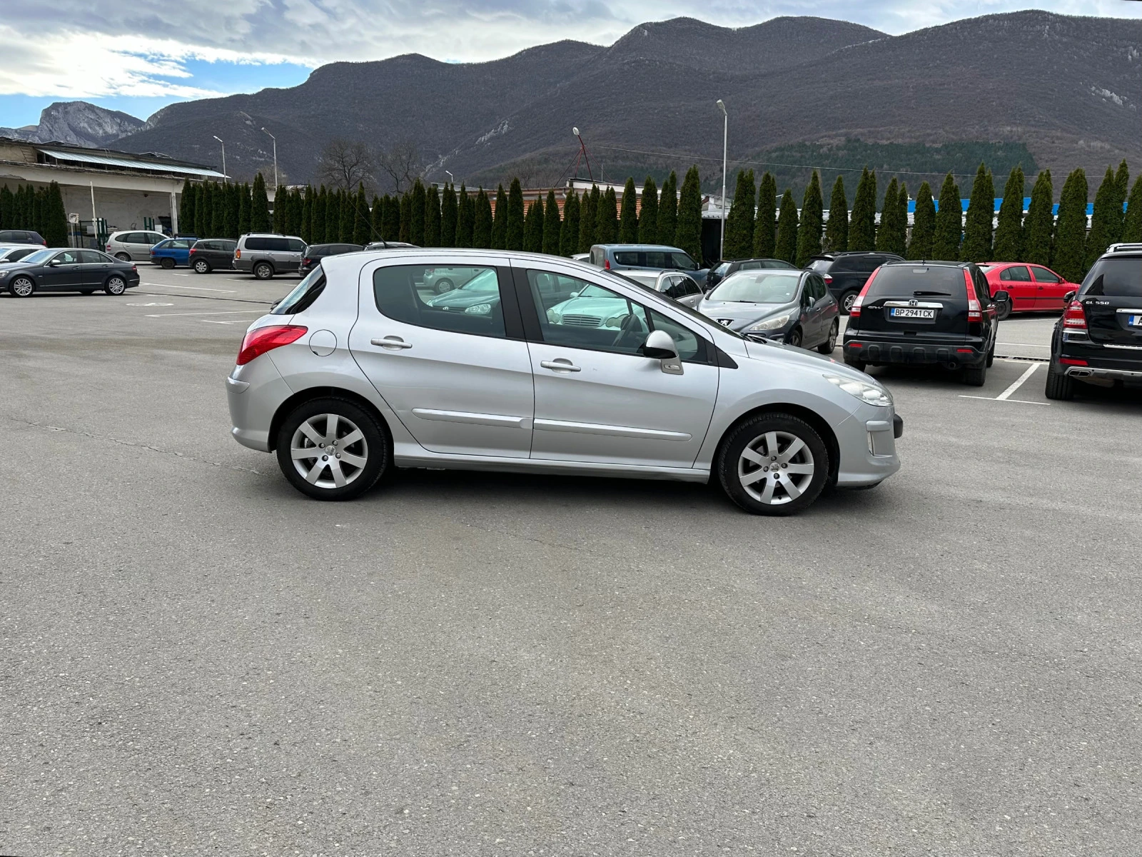 Peugeot 308 1.6i - КЛИМАТРОНИК - изображение 4