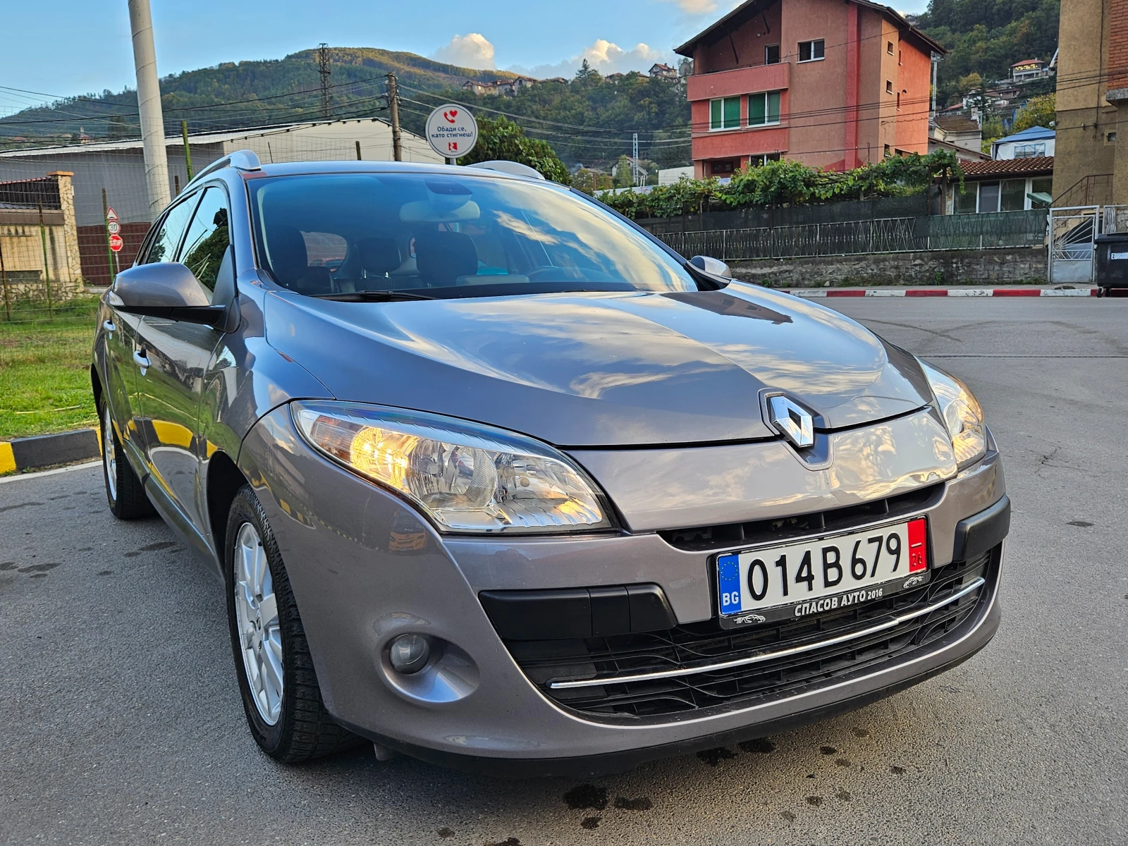 Renault Megane 1.9 NAVIG/KOJA/6skorosti - изображение 9