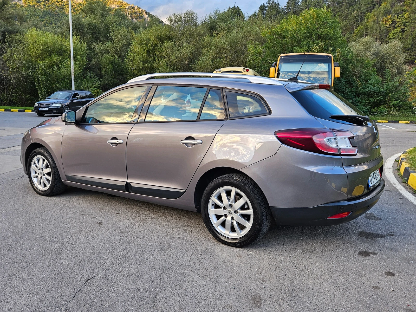 Renault Megane 1.9 NAVIG/KOJA/6skorosti - изображение 4