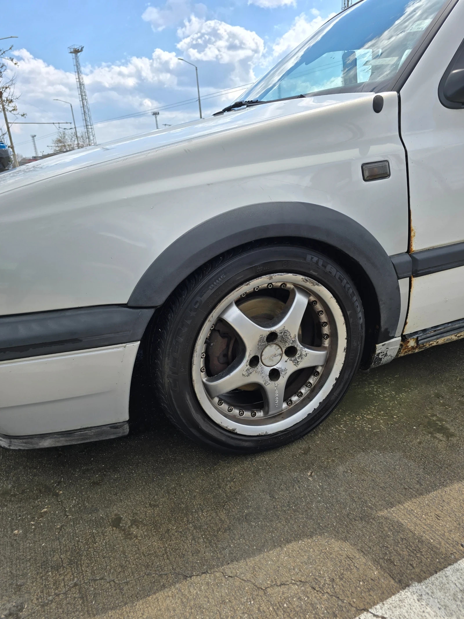 VW Golf 1.6 GTI - изображение 3