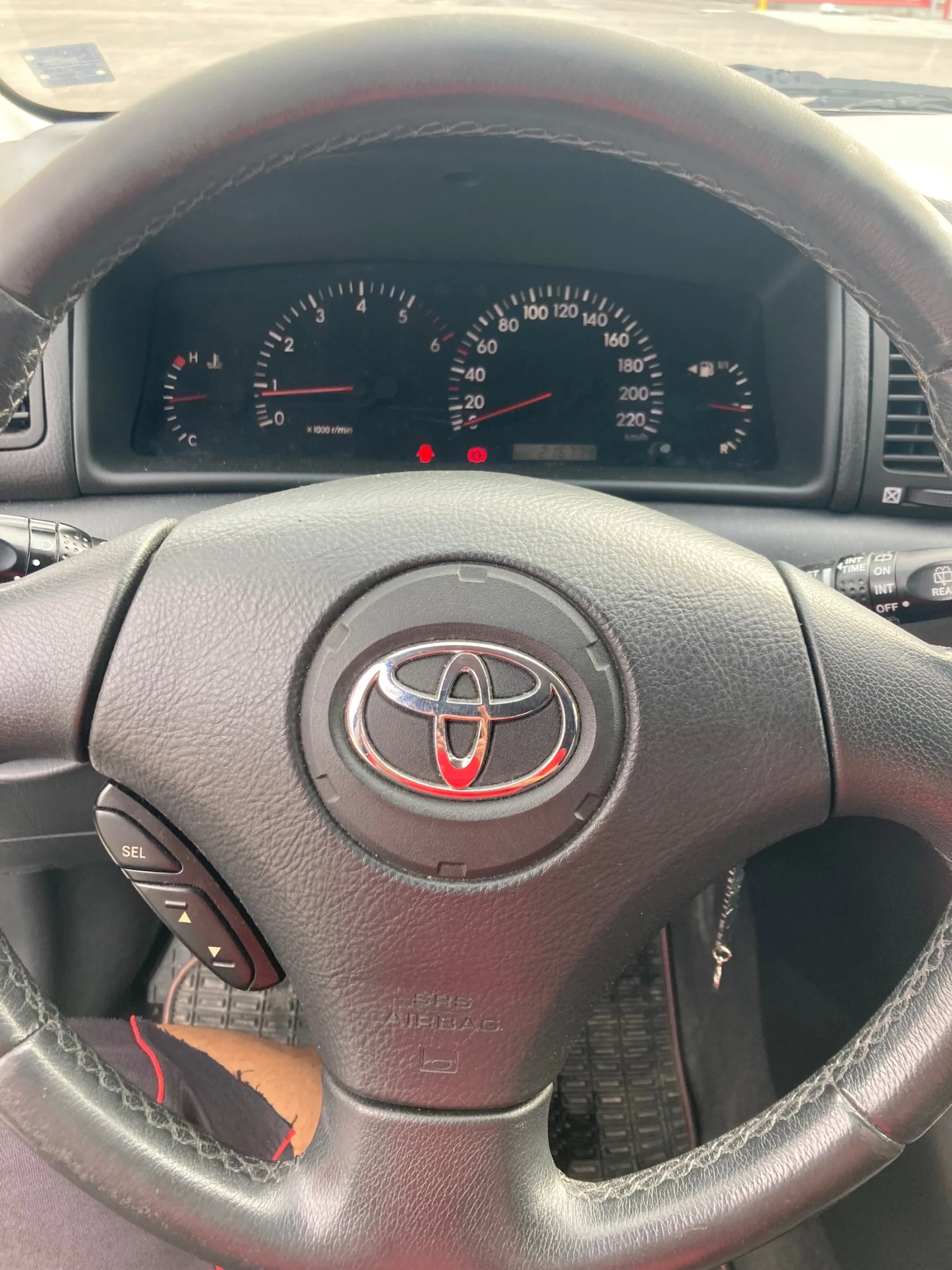 Toyota Corolla  - изображение 9