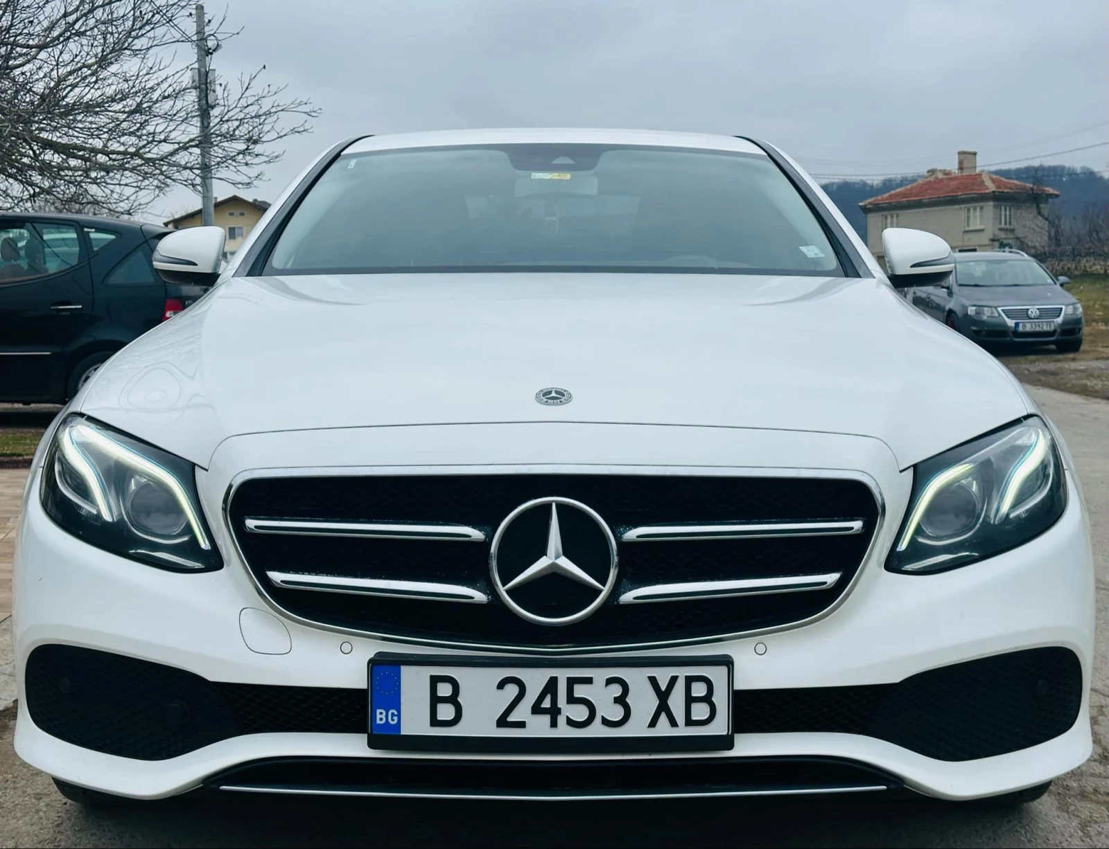 Mercedes-Benz E 200  - изображение 10