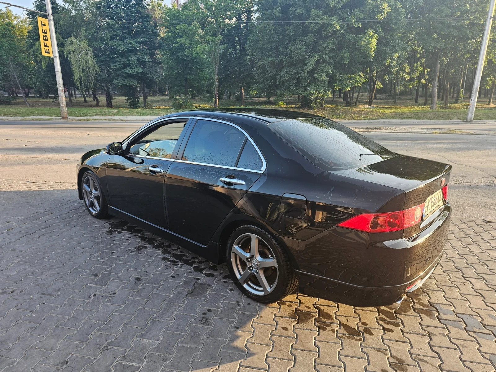 Honda Accord 2.4  V-TEC Type S LPG - изображение 3