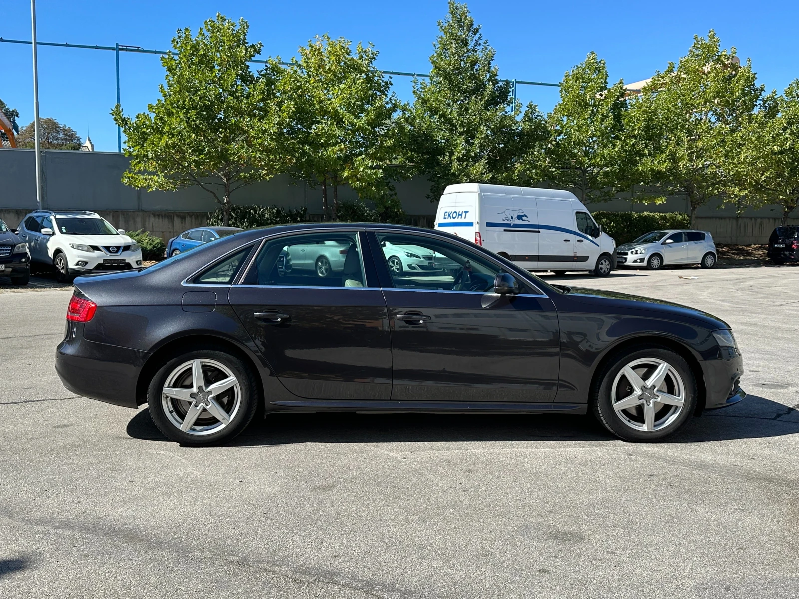 Audi A4 2.0i 211 к.с. - изображение 5