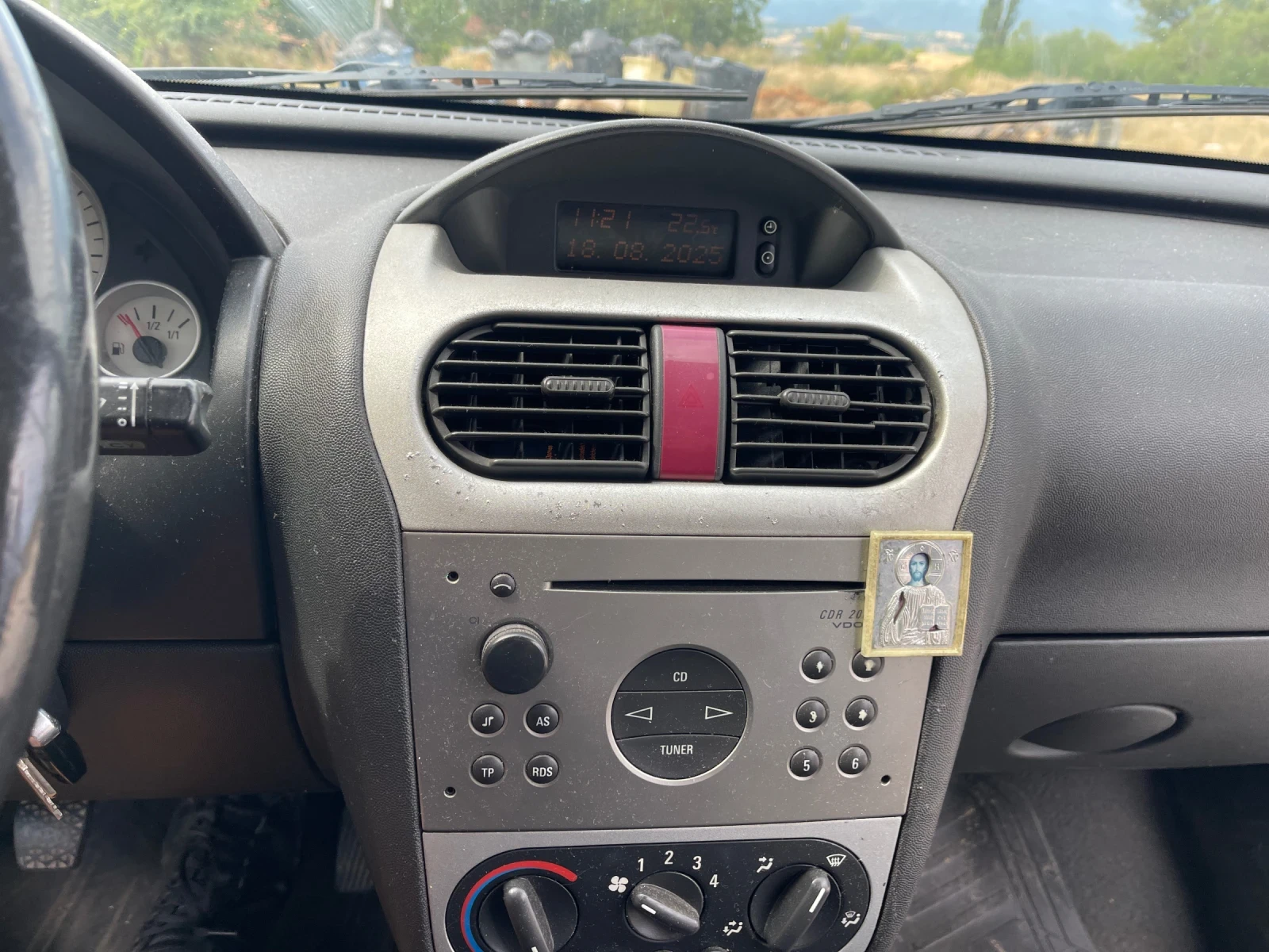 Opel Corsa 1.7 DTI | Mobile.bg — изображение 9