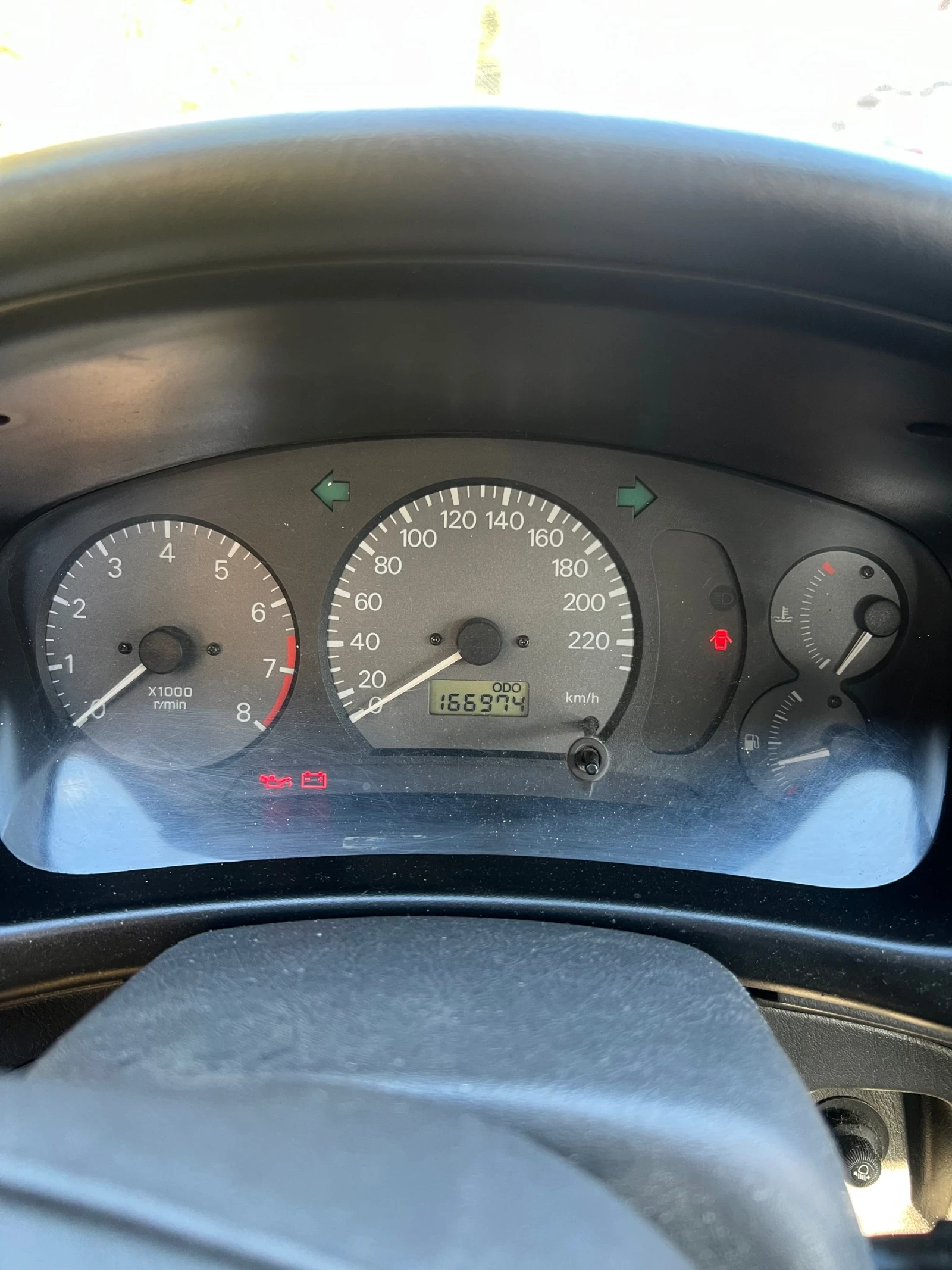 Mitsubishi Colt  - изображение 8