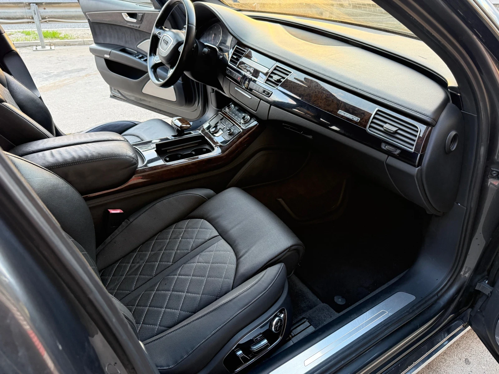 Audi A8 A8 4.2 TDI LONG - изображение 10