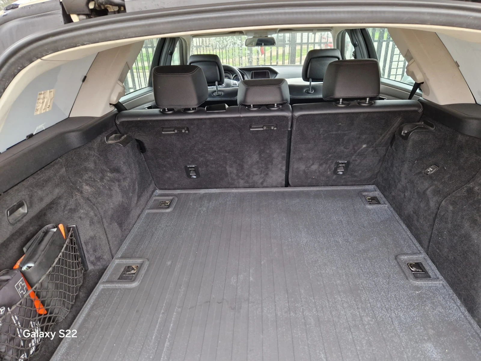 Mercedes-Benz 220  - изображение 6