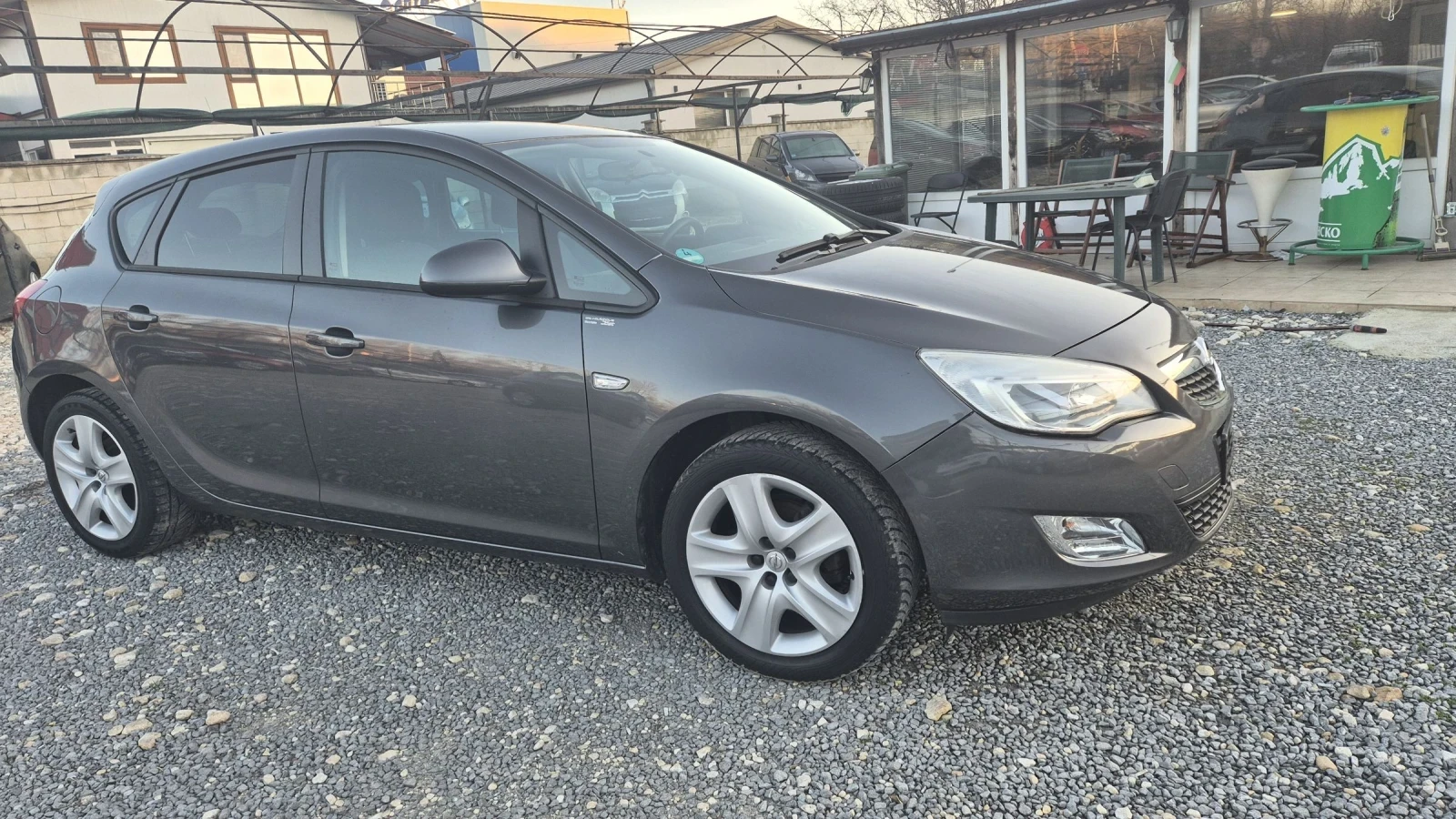 Opel Astra 1.4 NAVIGACIA - изображение 4