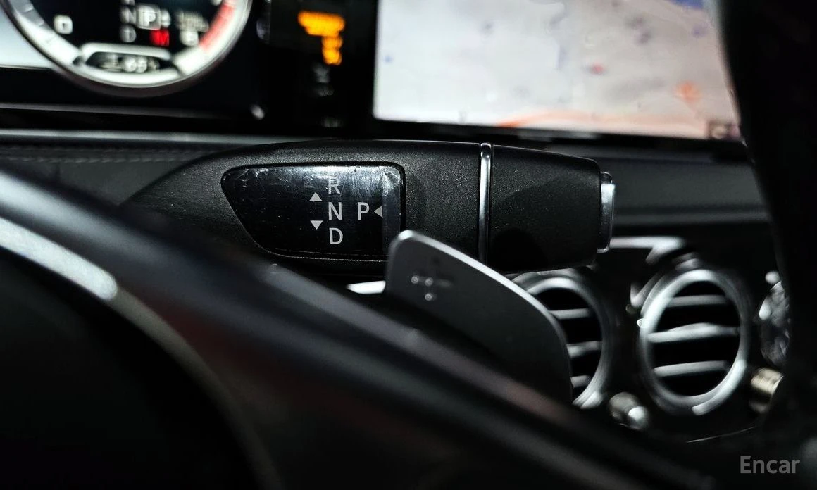 Mercedes-Benz CLS 63 AMG  - изображение 9