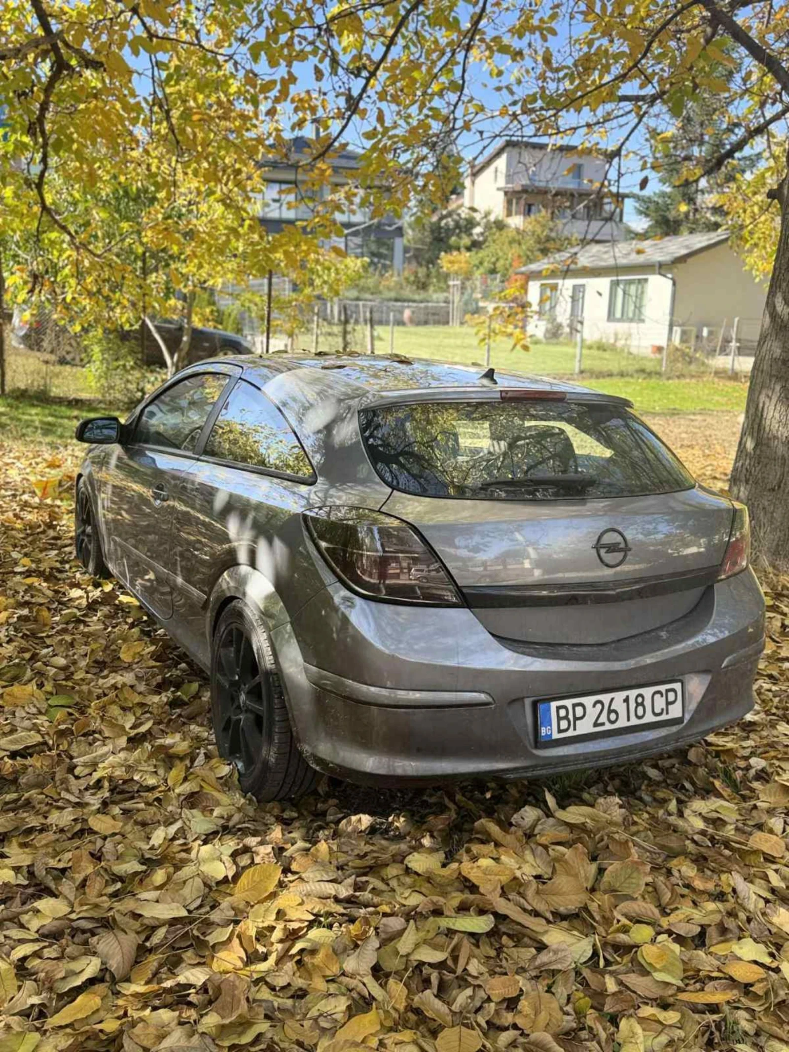 Opel Astra GTC 1.9 jtdM 150, снимка 2 - Автомобили и джипове - 53753215