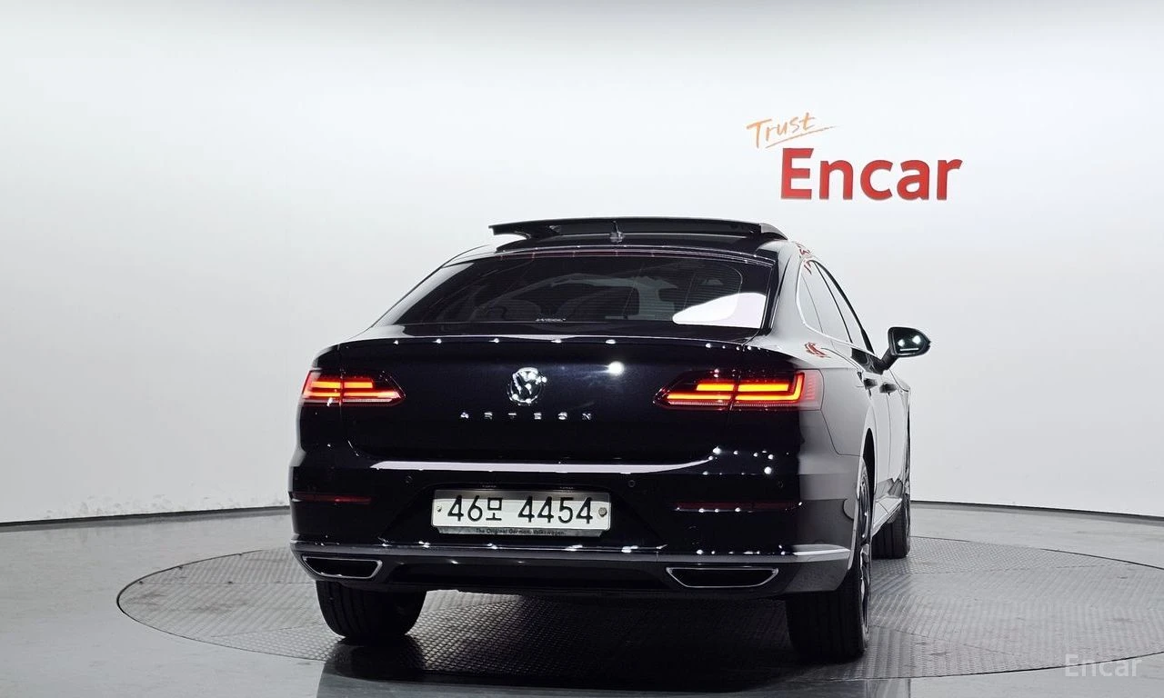 VW Arteon * 2.0TDI* PRESTIGE* HEADUP* КАМЕРИ* ПОДГРЕВ* , снимка 4 - Автомобили и джипове - 54331479