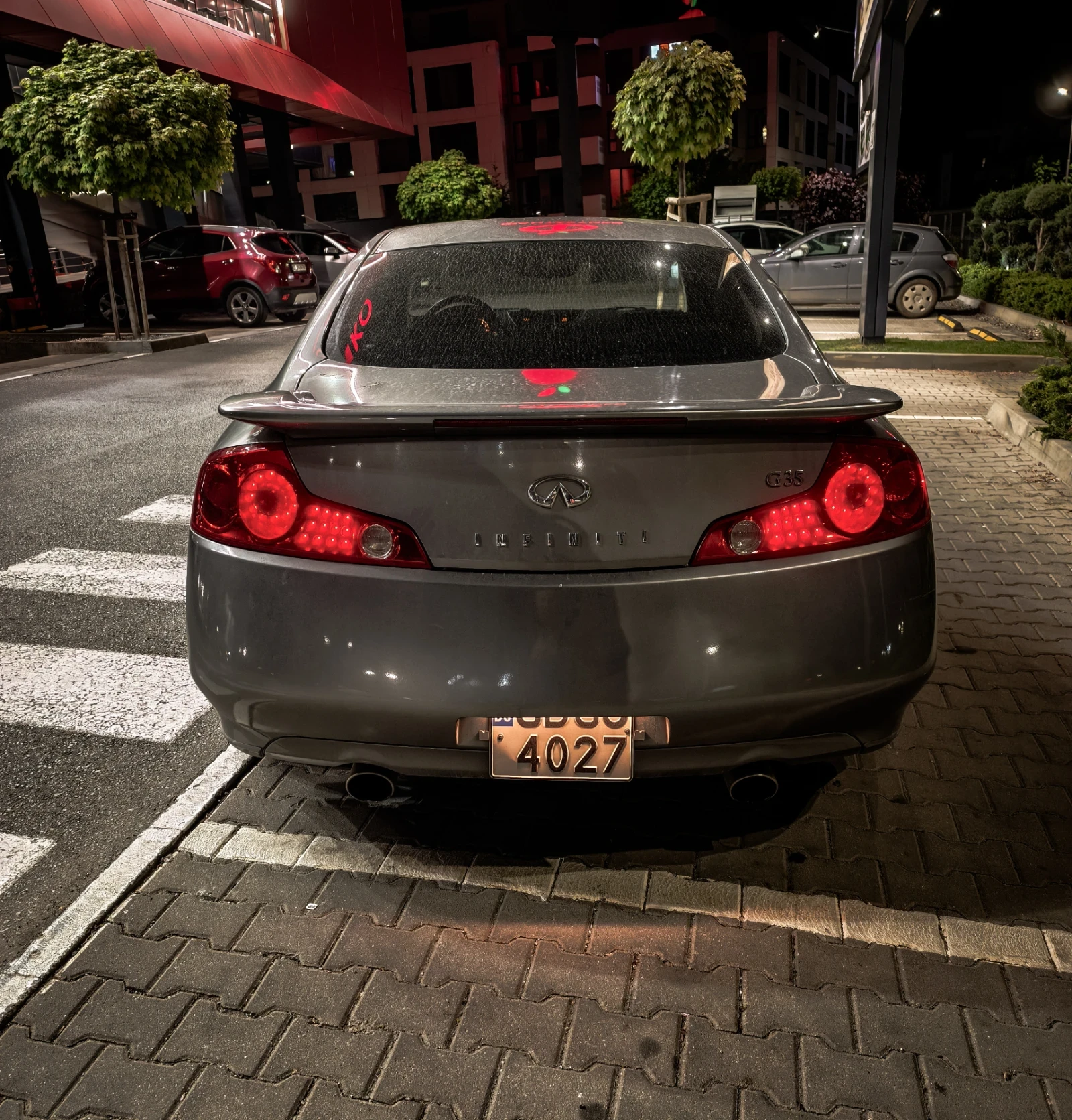 Nissan 350z, снимка 4 - Автомобили и джипове - 54486409