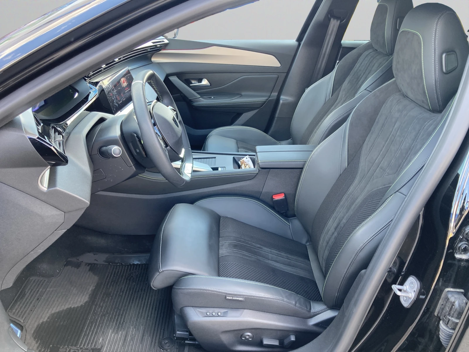 Peugeot 308 GT 1, 5 BlueHDi 130 EAT8 EURO 6.4, снимка 10 - Автомобили и джипове - 54681482
