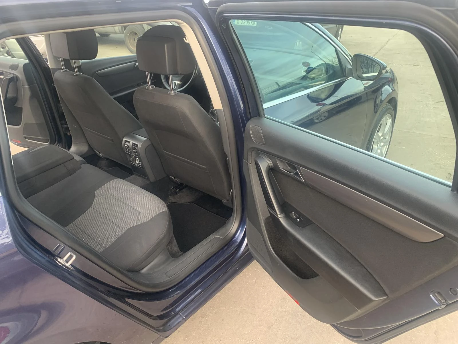 VW Passat 2.0 Highline 140 k.c. | Mobile.bg � ����������� 13