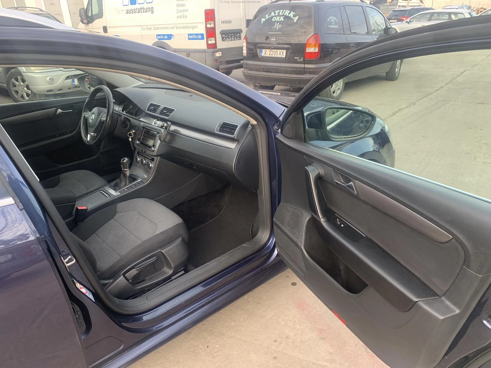VW Passat 2.0 Highline 140 k.c. | Mobile.bg � ����������� 14