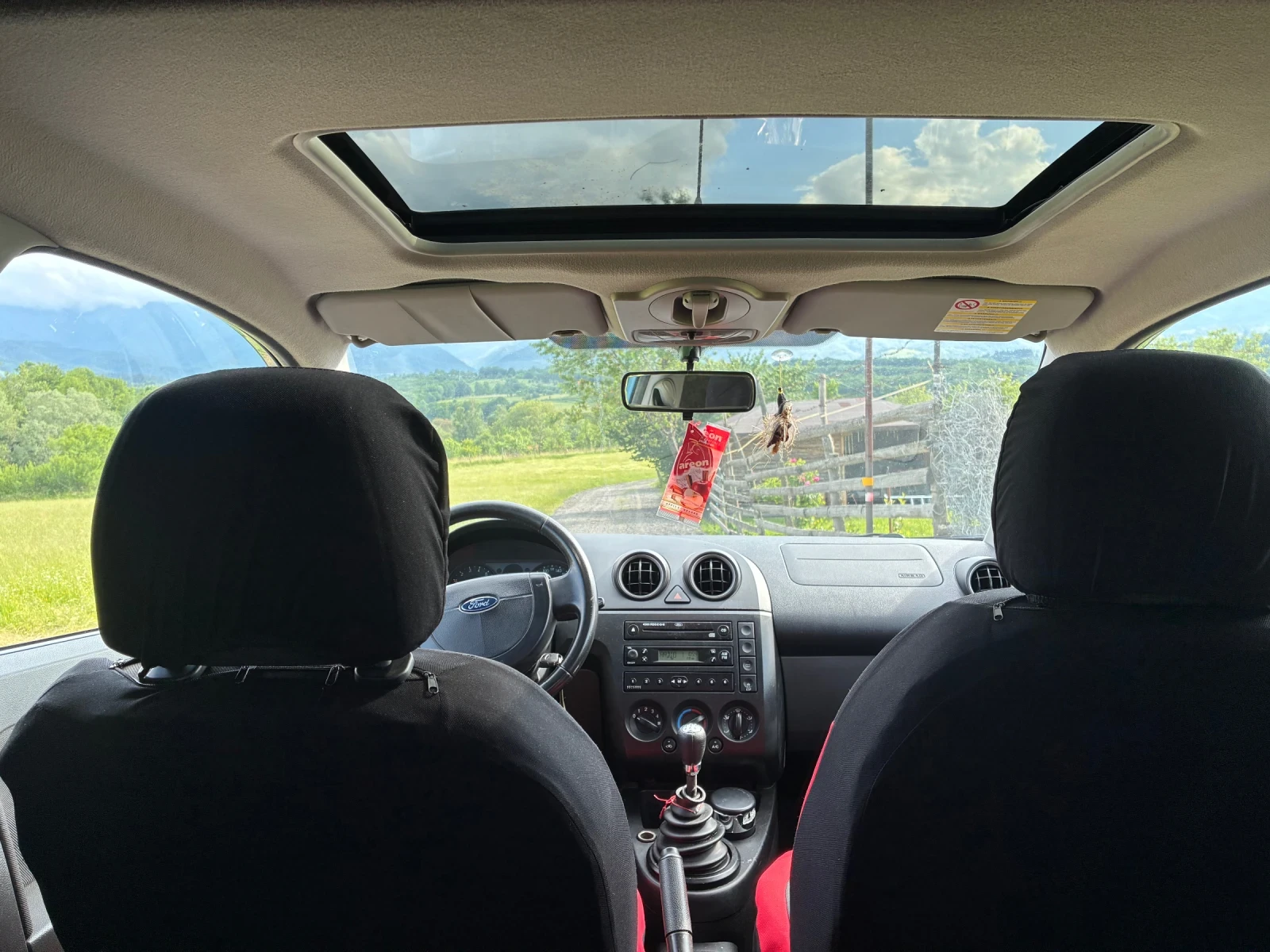 Ford Fiesta, снимка 6 - Автомобили и джипове - 54832585