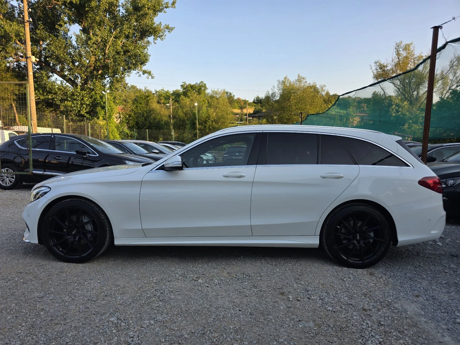 Mercedes-Benz C 220 CDI 170 К.С. АМГ ПАКЕТ / ЛЕД / НАВИ / КОЖА, снимка 5 - Автомобили и джипове - 55108773
