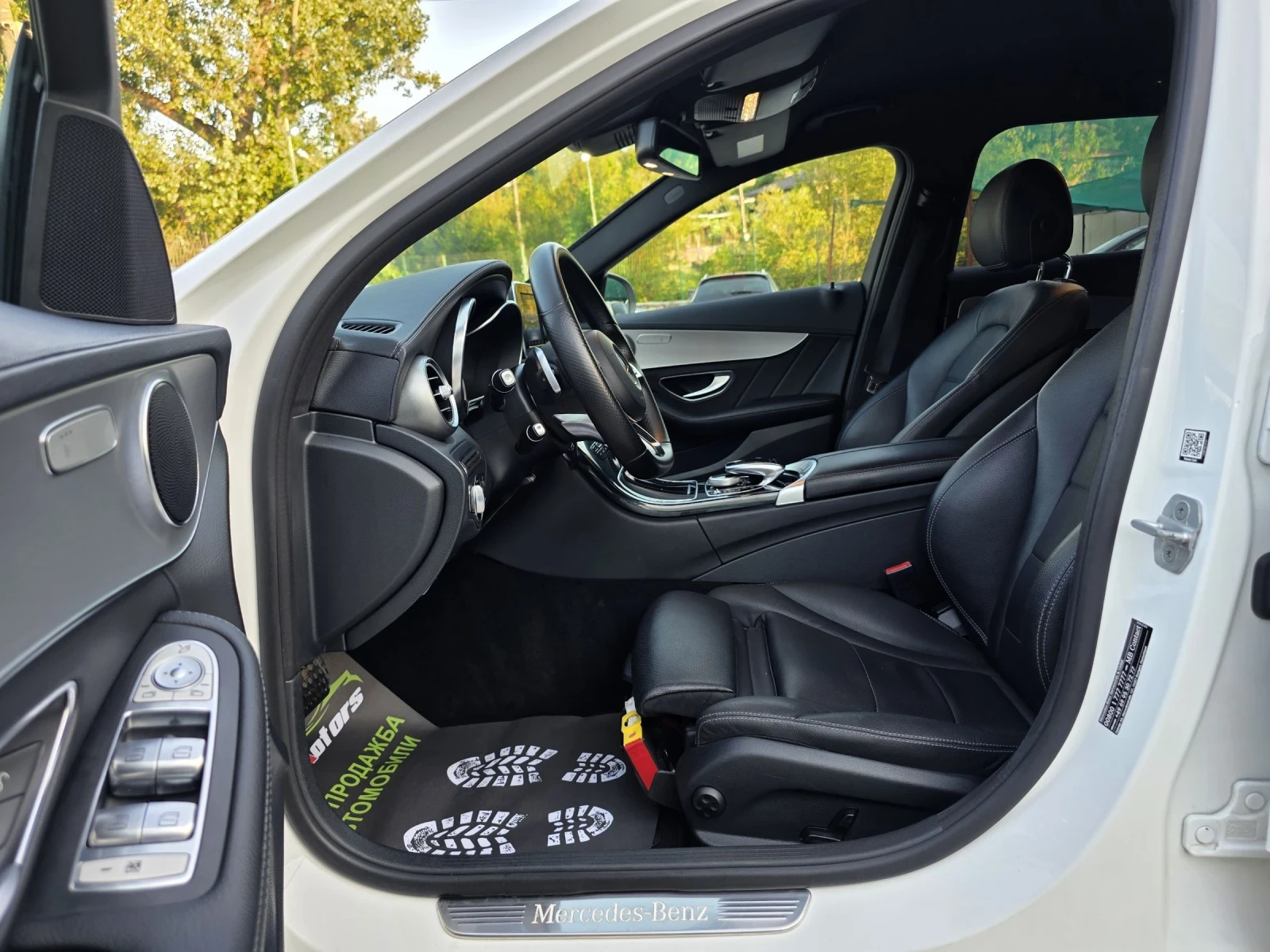 Mercedes-Benz C 220 CDI 170 К.С. АМГ ПАКЕТ / ЛЕД / НАВИ / КОЖА, снимка 9 - Автомобили и джипове - 55108773