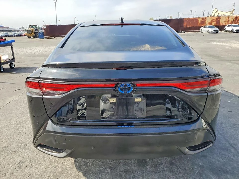Toyota Mirai 0.0L 0 REAR WHEEL DRIVE | Mobile.bg � ����������� 7