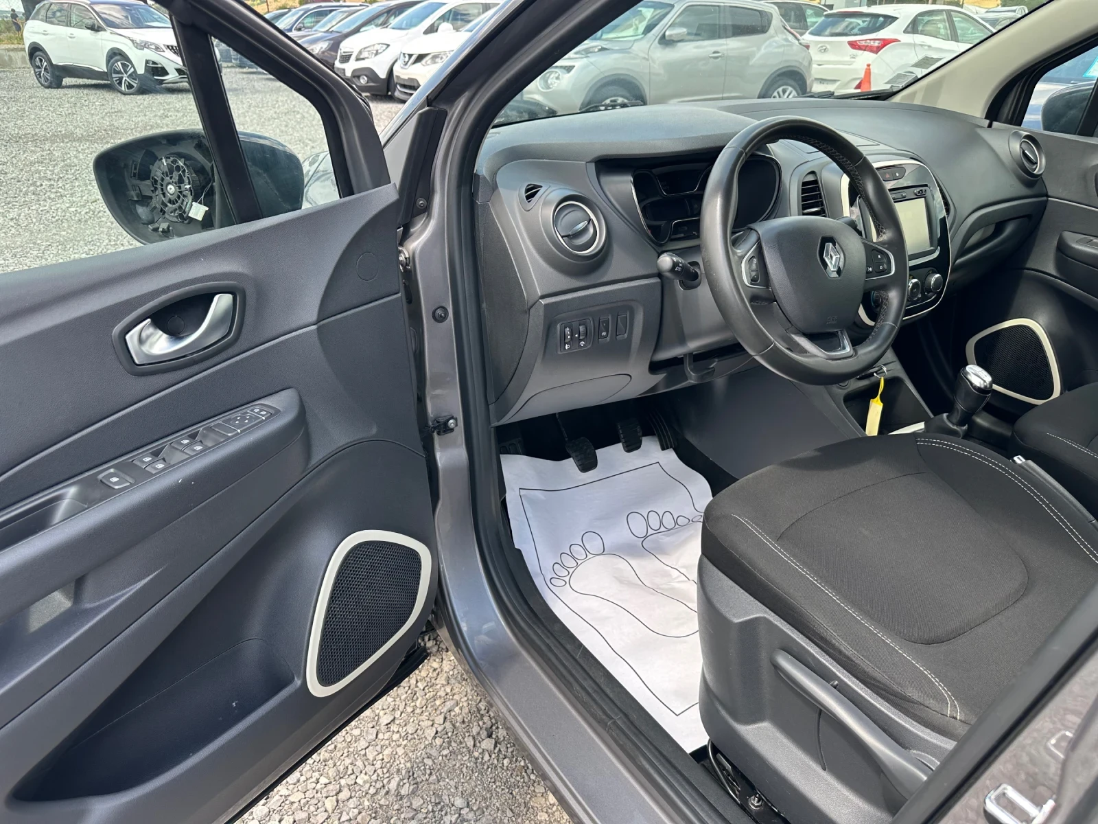 Renault Captur 2017/12M 1.5D 90HP FACE* NAVI* 154000km* evro6B, снимка 8 - Автомобили и джипове - 55177877
