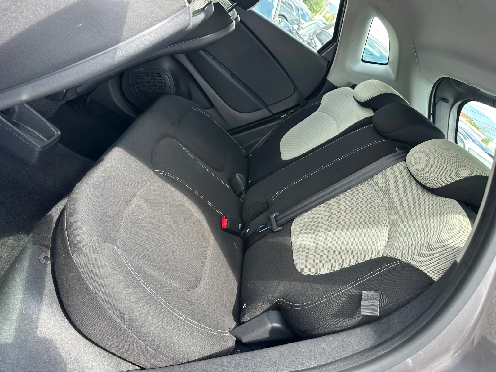 Renault Captur 2017/12M 1.5D 90HP FACE* NAVI* 154000km* evro6B, снимка 11 - Автомобили и джипове - 55177877