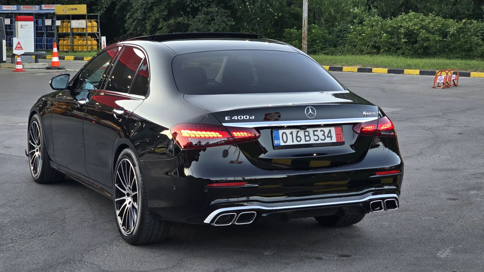 Mercedes-Benz E 400 Топ състояние лизинг , снимка 4 - Автомобили и джипове - 55335343