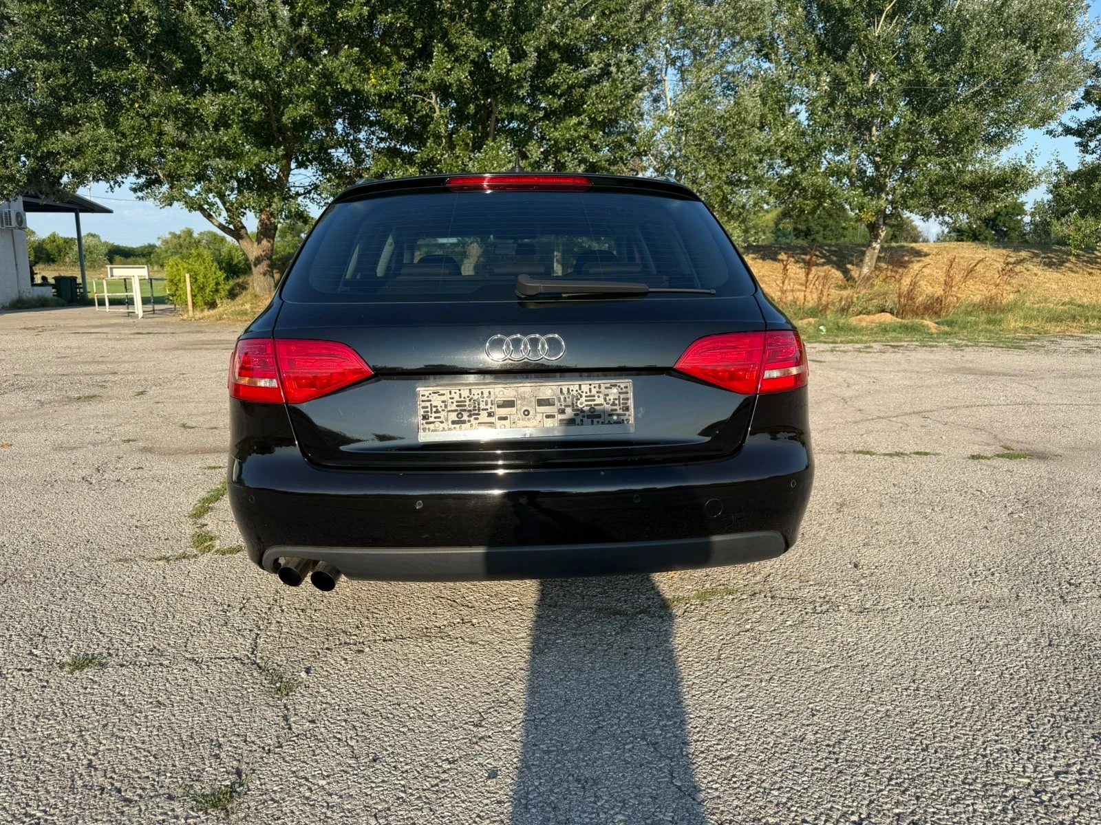 Audi A4 2.0TDI, снимка 6 - Автомобили и джипове - 55364675