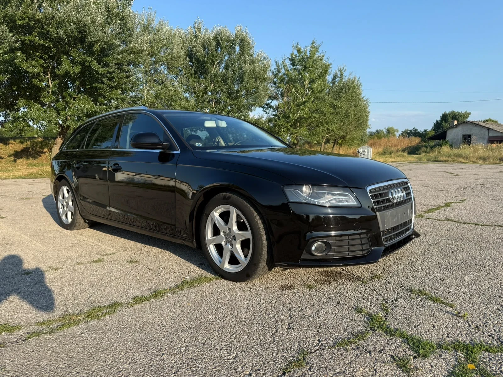 Audi A4 2.0TDI, снимка 3 - Автомобили и джипове - 55364675
