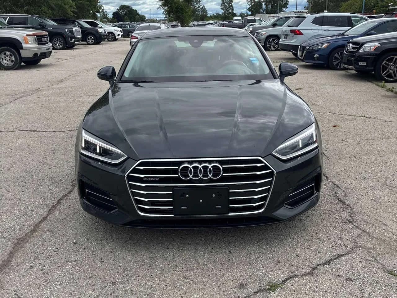 Audi A5 Technik | CARFAX | АВТОКРЕДИТ БЕЗ ПЪРВОНАЧАЛНА, снимка 2 - Автомобили и джипове - 55396718