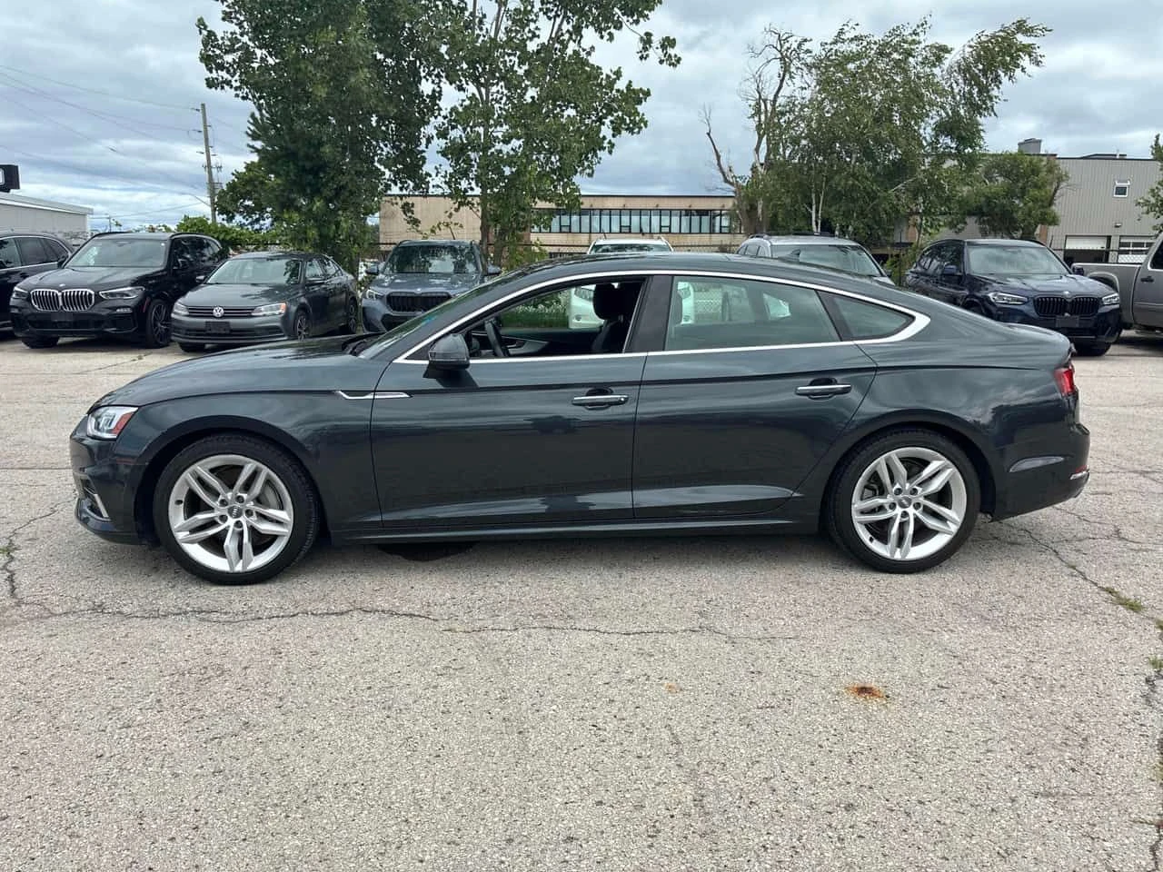 Audi A5 Technik | CARFAX | АВТОКРЕДИТ БЕЗ ПЪРВОНАЧАЛНА, снимка 3 - Автомобили и джипове - 55396718