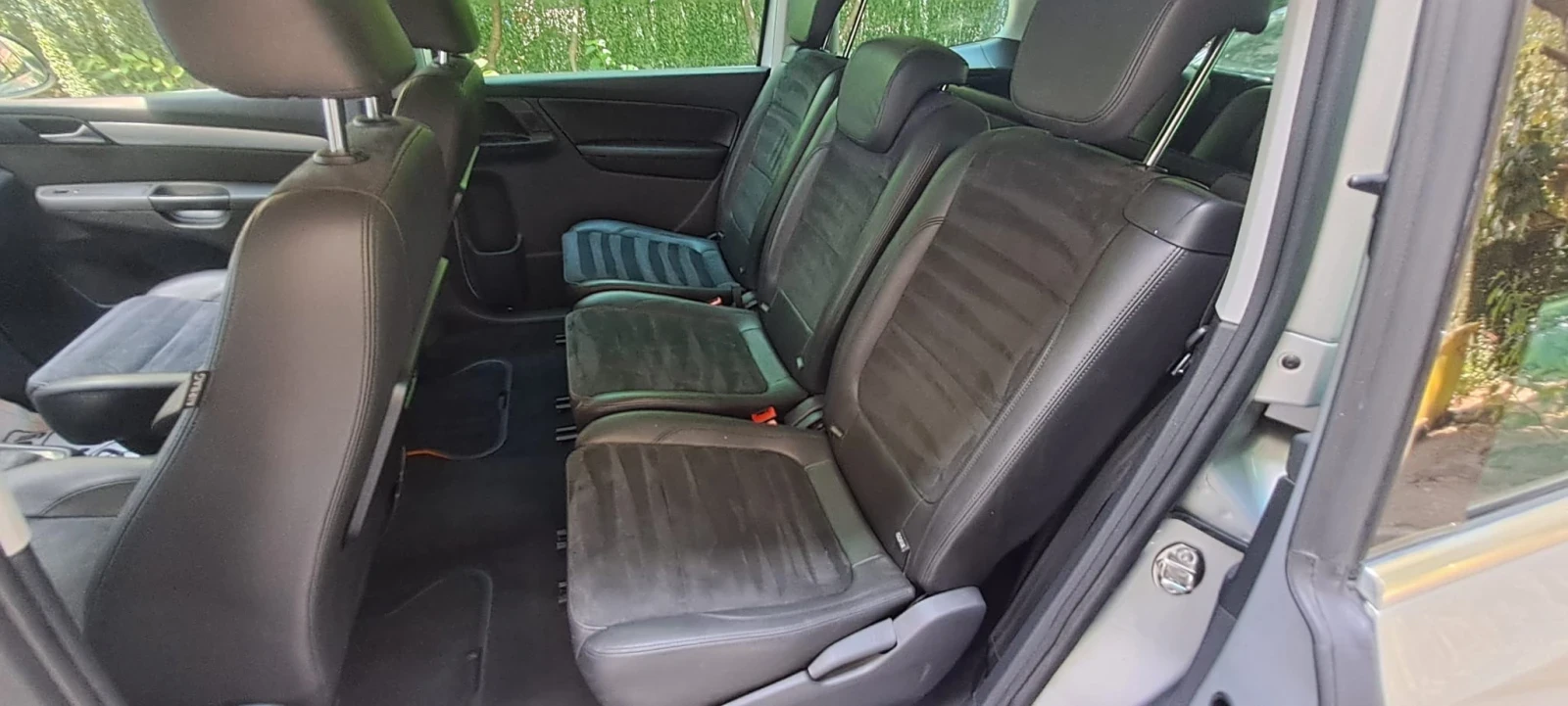 VW Sharan 2.0 TDI, снимка 10 - Автомобили и джипове - 55643966