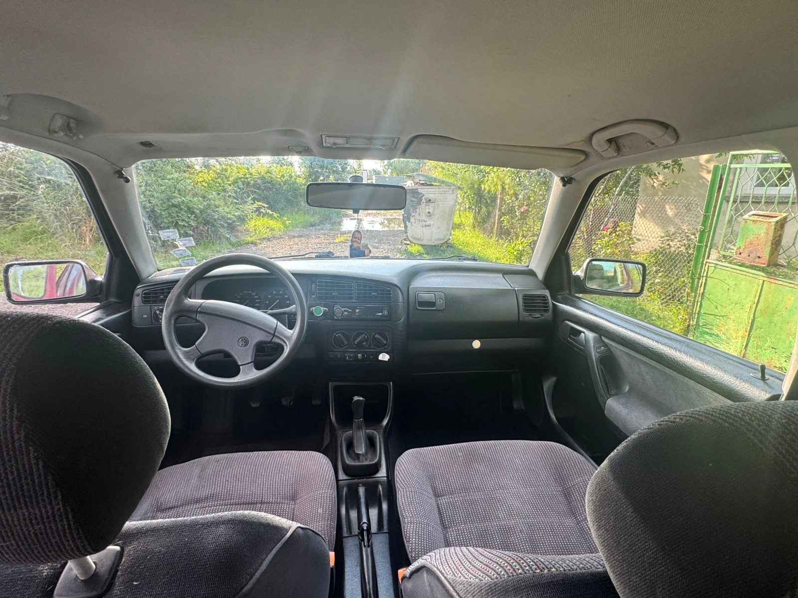 VW Golf, снимка 4 - Автомобили и джипове - 56061937