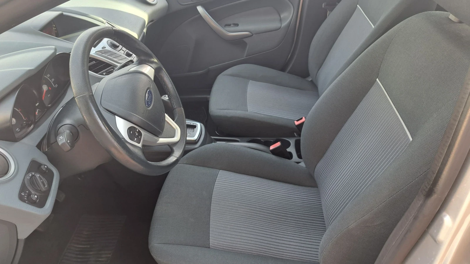 Ford Fiesta Automatic | Mobile.bg � ����������� 11