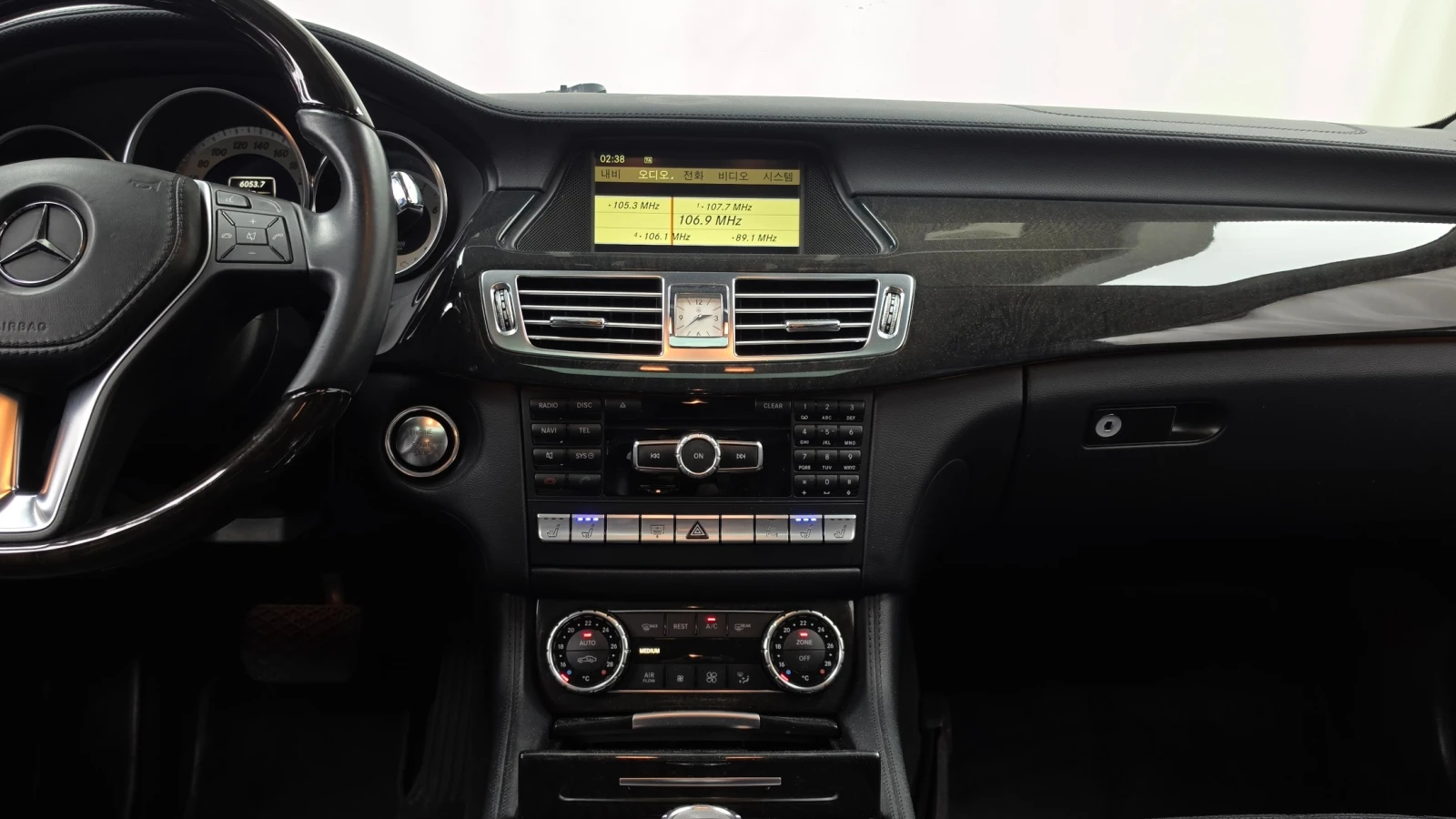 Mercedes-Benz CLS 350 3.5 V6, Подгрев, Обдухване, Шибидах, снимка 12 - Автомобили и джипове - 56197226