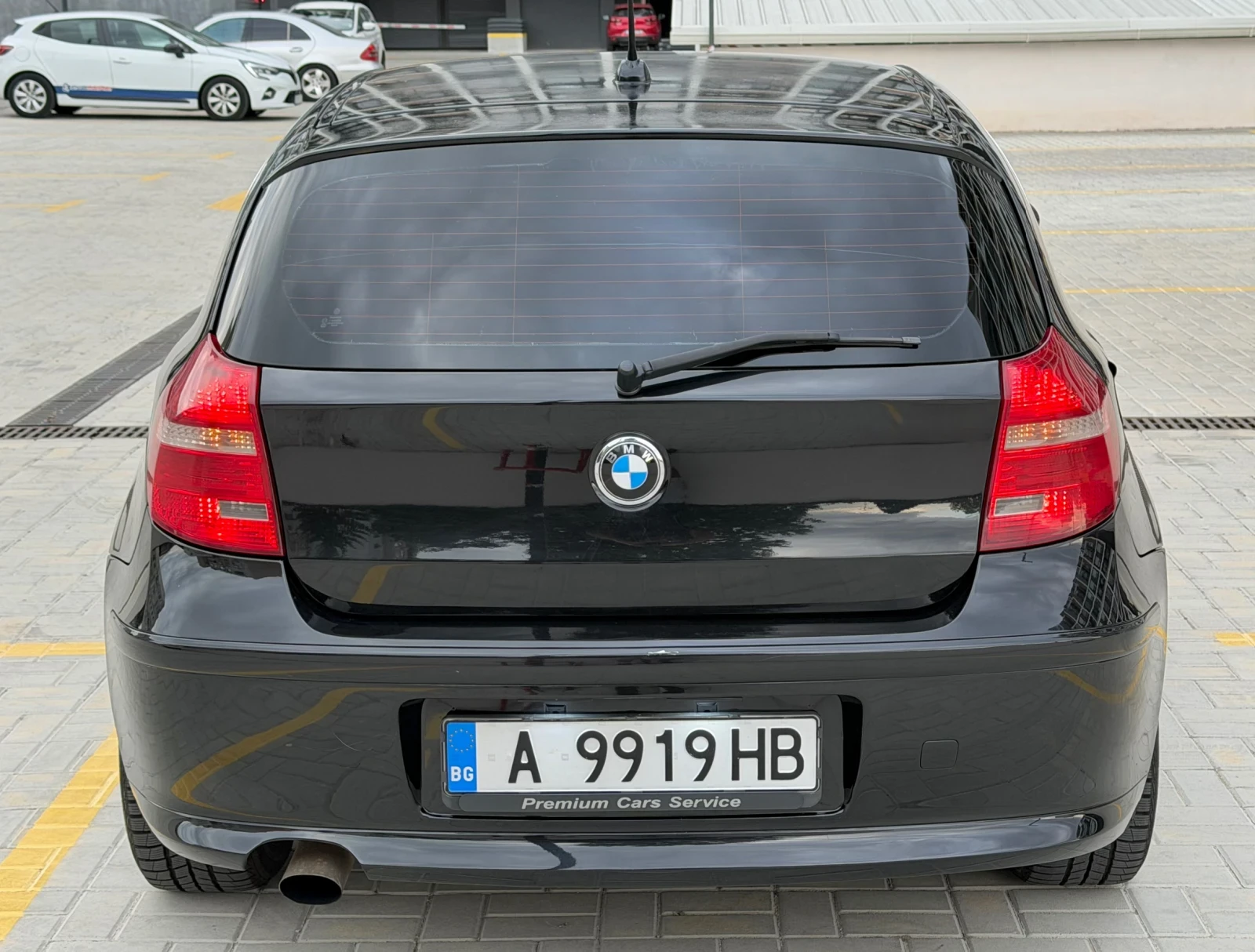 BMW 120 2.0d 163 �.� 2010� | Mobile.bg � ����������� 3