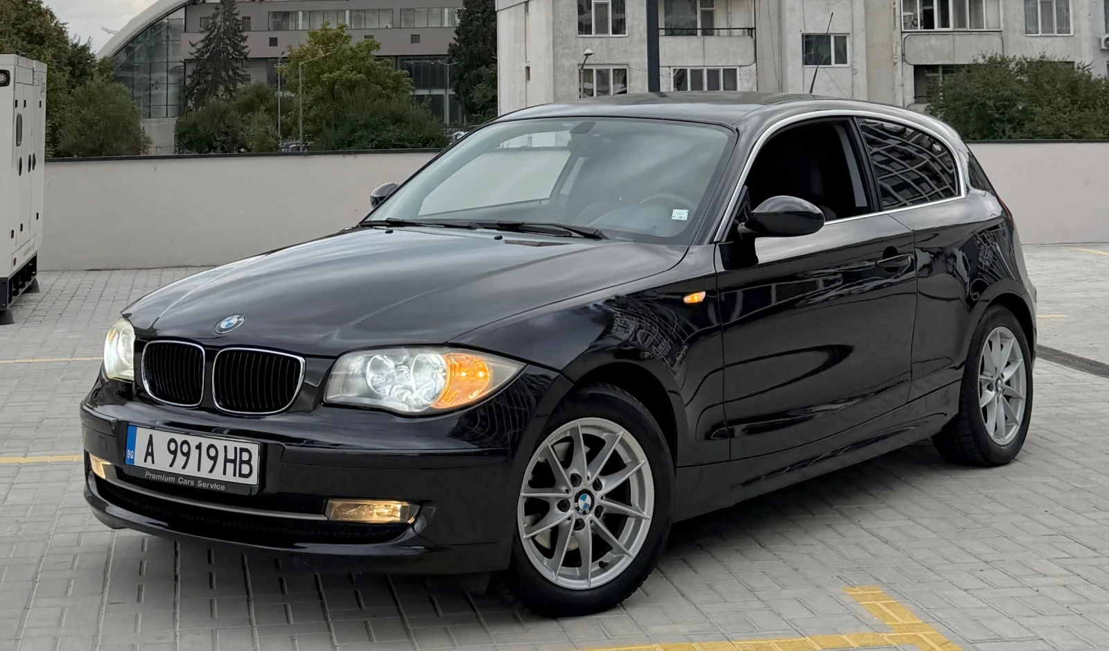 BMW 120 2.0d 163 �.� 2010� | Mobile.bg � ����������� 4