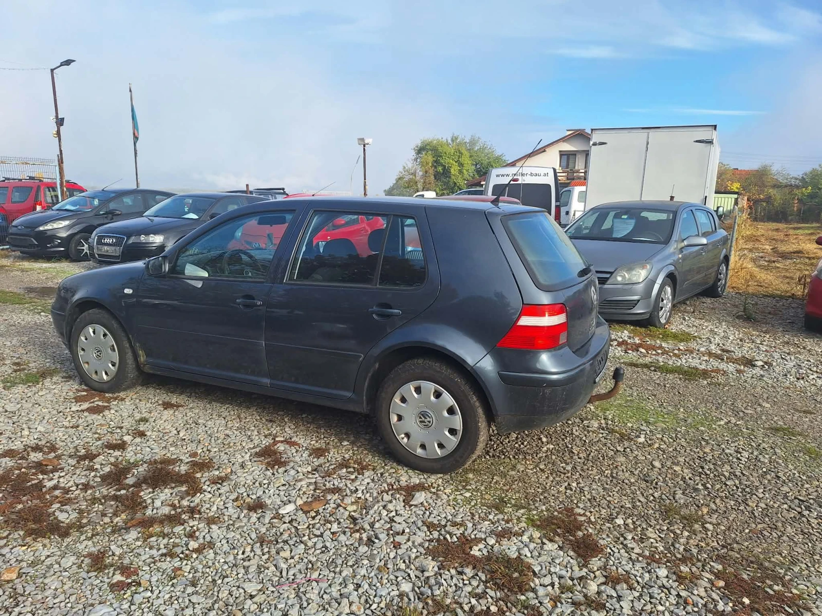 VW Golf 1.4i klima, снимка 5 - Автомобили и джипове - 56744977