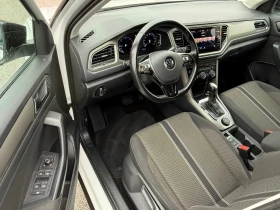 VW T-Roc 2.0TDI DSG 4x4 VIRTUAL CAMERA !! 100% РЕАЛНИ КМ !!, снимка 9