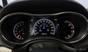 Jeep Grand Wagoneer, снимка 8 - Автомобили и джипове - 53692535