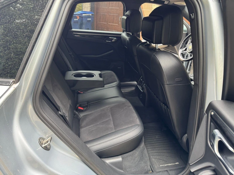 Porsche Macan S* PDK* ПОДГРЕВ* КАМЕРА* КЕЙЛЕС* LANE* ASSIST, снимка 11 - Автомобили и джипове - 52699371