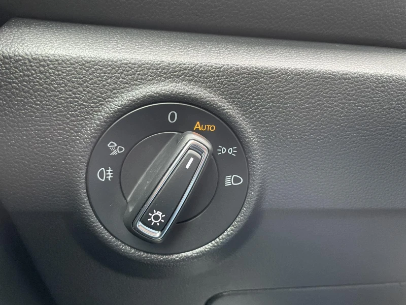 VW T-Roc Cabrio STYLE + LED PLUS, снимка 14 - Автомобили и джипове - 52470861