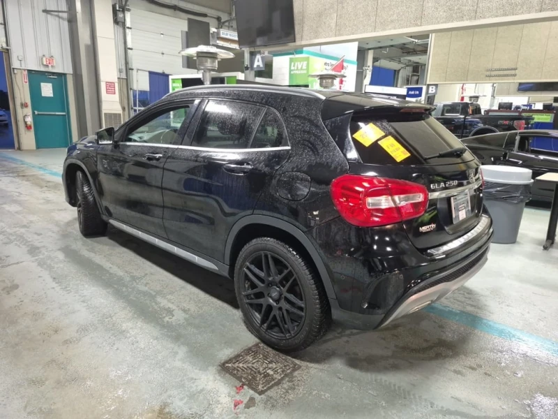 Mercedes-Benz GLA * 250 * CARFAX * ФИНАНСИРАНЕ, снимка 4 - Автомобили и джипове - 52769355
