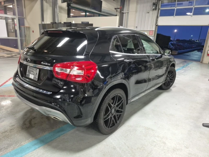 Mercedes-Benz GLA * 250 * CARFAX * ФИНАНСИРАНЕ, снимка 3 - Автомобили и джипове - 52769355