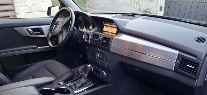 Mercedes-Benz GLK 220D, снимка 7 - Автомобили и джипове - 52876272