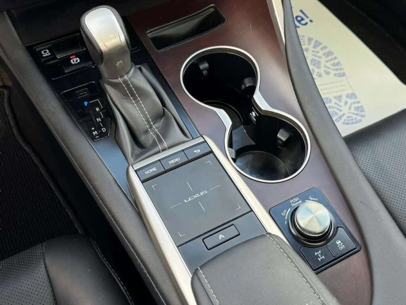 Lexus RX 350 Premium* Apple CarPlay* Blind Spot* Кож, снимка 14 - Автомобили и джипове - 53526432