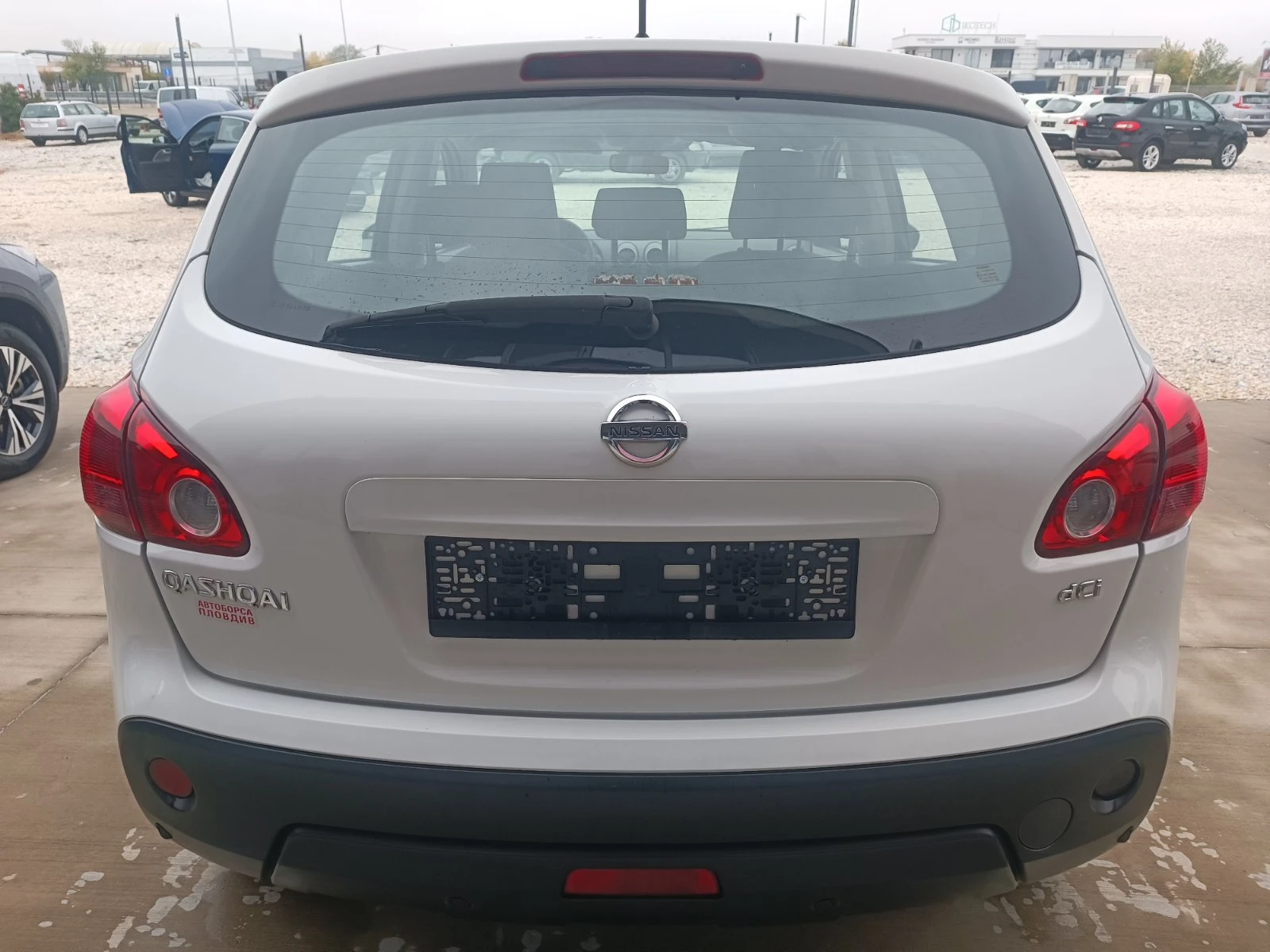 Nissan Qashqai 1.5 dCi - изображение 5