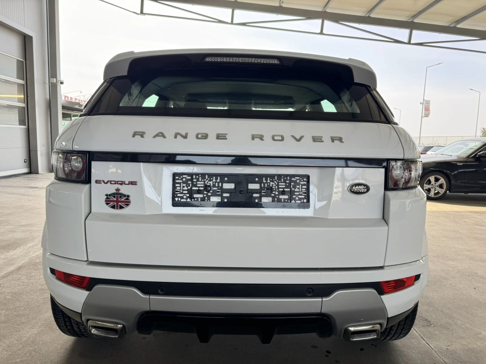 Land Rover Range Rover Evoque 2.2D* 150ps* 4x4* R-Dynamic* ����* ���� | Mobile.bg � ����������� 4