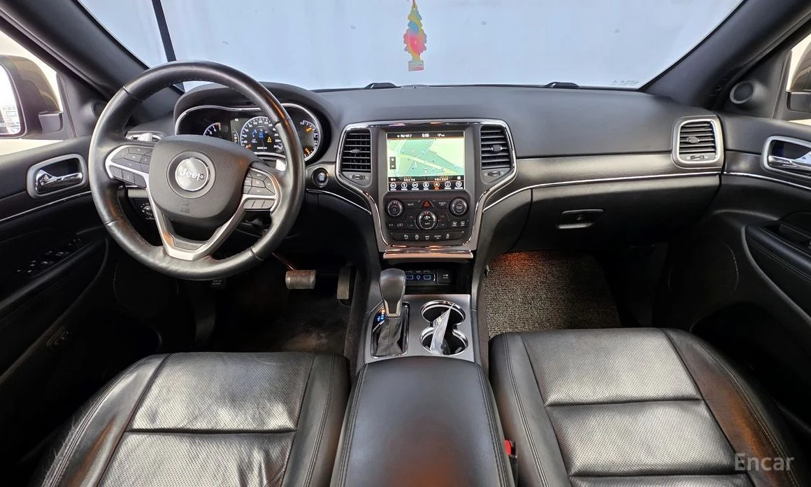 Jeep Grand Wagoneer  - изображение 7